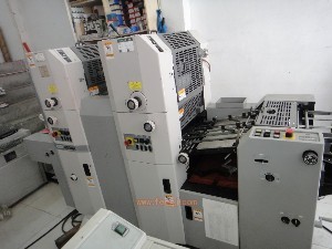 二手濱田八開雙色酒精機(jī)出售，溫州藍(lán)天印刷物資推薦